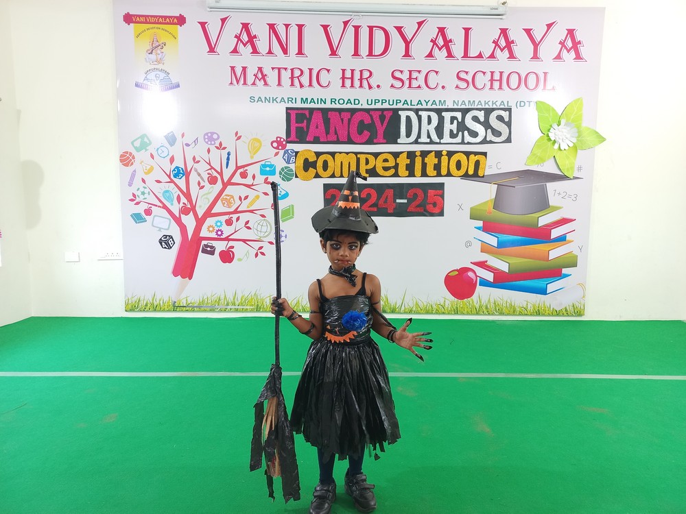 Fancy Dress Competition (LKG)- 2024-25